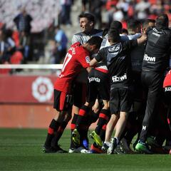 El Mallorca resurge de sus cenizas