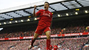 Football Soccer - Liverpool v Tottenham Hotspur - Barclays Premier League - Anfield - 2/4/16
 Liverpool&#039;s Philippe Coutinho celebrates scoring their first goal
 Reuters / Phil Noble
 Livepic
 EDITORIAL USE ONLY. No use with unauthorized audio, video, data, fixture lists, club/league logos or &quot;live&quot; services. Online in-match use limited to 45 images, no video emulation. No use in betting, games or single club/league/player publications.  Please contact your account representative for further details.