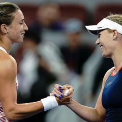 Wozniacki marches on in Beijing