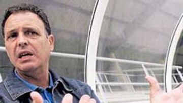 "Todo lo que he dicho va dirigido a unir a los 25 jugadores que estarán aquí el año que viene"