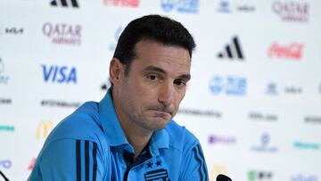 Argentina's coach #00 Lionel Scaloni gives a press conference at the Qatar National Convention Center (QNCC) in Doha on December 2, 2022, on the eve of the Qatar 2022 World Cup football match between Argentina and Australia. (Photo by JUAN MABROMATA / AFP)