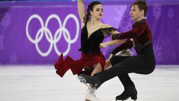 Sara Hurtado y Kirill Khaliavin compiten durante la final en el programa largo de danza de patinaje en los Juegos Ol&iacute;mpicos de Invierno de Pyeongchang.