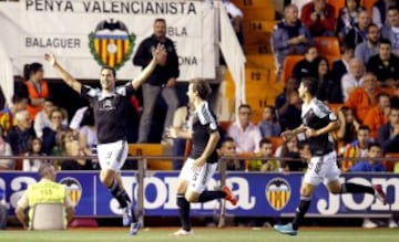 0-1. Íñigo López celebra el primer gol.