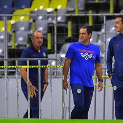 Quién estaría en el banquillo de América en el Clásico