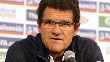 <b>REFLEXIÓN.</b> Capello y la FA estudiarán en los próximos días la continuidad del técnico al frente de la selección.