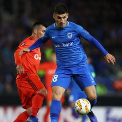 Gary Medel brilla en triste empate del Besiktas ante Genk