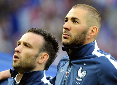 Deschamps opens Les Bleus door for Karim Benzema return