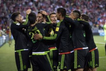 Los dirigidos por Juan Carlos Osorio regresan a la actividad oficial para la tercera y cuarta fecha del Hexagonal Final de Concacaf. El viernes 24 de marzo, El Tri recibirá en el Azteca a Costa Rica, duelo que podría definir al líder del sector. Cuatro días después, el 28 de marzo, México visitará el caribe para enfrentar a Trinidad y Tobago, en Puerto España.