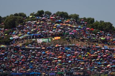 Aficionados presentes en el Circuito de Jerez-Ángel Nieto​.
