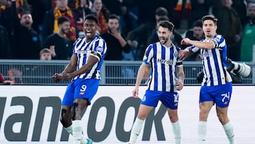 Samu celebra un gol.