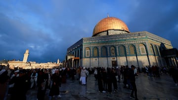 Muslims gather at Al-Aqsa compound, also known to Jews as Temple Mount, on the sidelines of Eid al-Fitr prayers, which mark the end of Ramadan, amid the ongoing conflict in Gaza between Israel and Palestinian Islamist group Hamas, in Jerusalem's Old City April 10, 2024. REUTERS/Ammar Awad