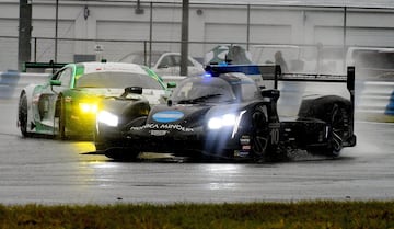 El piloto espa?ol logra su primera victoria en Estados Unidos con la marca Cadillac tras tres turnos excepcionales en una carrera que se vio interrumpida por la lluvia.