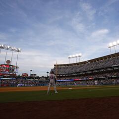 Son of former Los Angeles Dodgers player Steve Sax among five Marines killed in plane crash