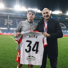 Dura competencia en el lateral izquierdo