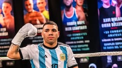 El argentino Ismael Flores sobre el ring.