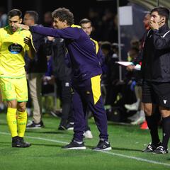 Idiakez: “Peroné y nariz rotos en cuatro partidos... me preocupa la agresividad contra nosotros”