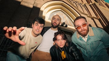 De izquierda a derecha: Jesús Martínez, Germán GES, Marina Moon y Gonzalo Sánchez, miembros de La Milagrosa posan para AS.