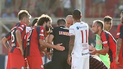 Fabricio Coloccini: "Sorprende la decisión del árbitro"