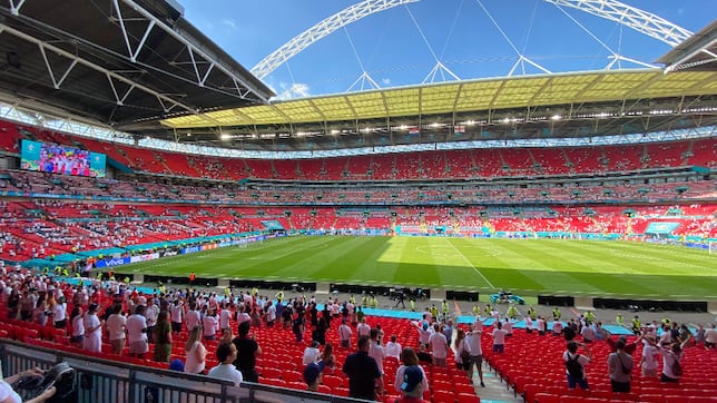 Oficial: Wembley espera a La Roja