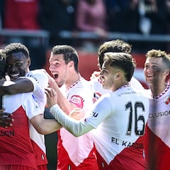 Paxten Aaronson raises his hand to be considered by the United States National Team. He scored his seventh goal in eredivisie being a midfielder.