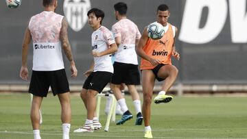 20/08/19 VALENCIA CF
ENTRENAMIENTO
RODRIGO MORENO