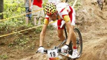 <b>EL MEJOR. </b>Iñaki Lejarreta acabó octavo y logró diploma olímpico.