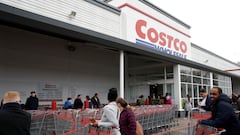 The Christmas tree you can find at Costco for less than $20: It’s not plastic, it’s a real tree!