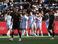 Timo Werner opened his San Jose account as the Earthquakes kept pace at the top of the Western Conference with a big win over Los Angeles FC on Sunday.