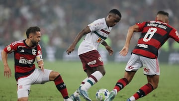 Jhon Arias, figura en Fluminense - Flamengo.