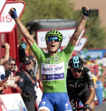 Matteo Trentin se hace con su tercera victoria en La Vuelta 2017.
