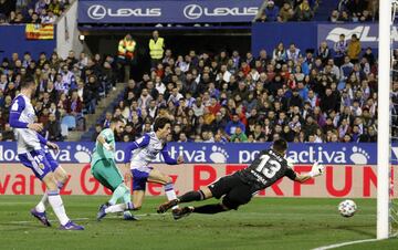 0-4. Karim Benzema marcó el cuarto gol.