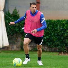 Santiago Arias firmaría por una temporada con Manchester United