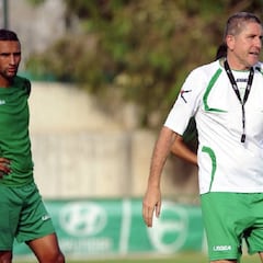Garrido llega a semifinales de la Copa Confederación con el Raja