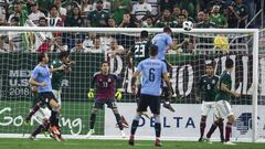 Luis Suárez y su burla contra Memo Ochoa