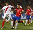 Vargas se lesiona y queda fuera del partido contra Chile