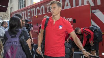 22/07/19  PRETEMPORADA GIRA VIAJE 
 ATLETICO DE MADRID Llegada al Hotel en DALLAS
 MARCOS LLORENTE