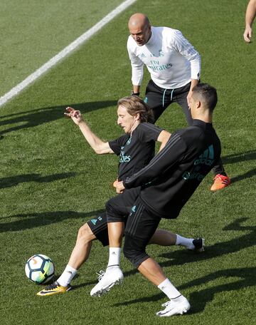 El Madrid prepara el partido en Mendizorroza