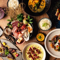 Cenas de lujo marcan la pauta en Navidad y Año Nuevo: ¿Qué hacer para las festividades?