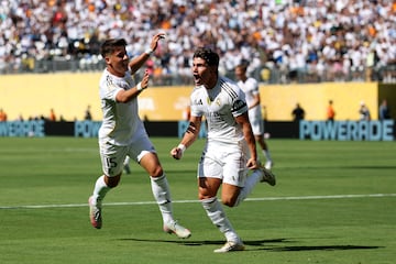 Filtró Gonzalo para la llegada de Alexander Arnold hasta línea de fondo, poniendo un gran centro atrás para encontrar el empuje de Fran García, que finalizó con un gran remate y el tanto del 2-0.