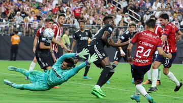 Overbooking en el área tras una cesión de la Juventus