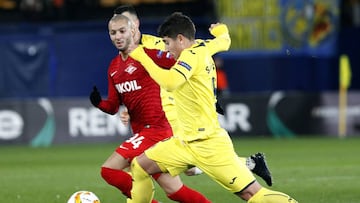 Villarreal&#039;s Santiago Caseres, right, drives the ball past  Spartak Moskva&#039;s Sofiane Hanni, during their UEFA Europa League group G soccer match between Villarreal and Spartak Moscu at the Ceramica stadium in Villarreal, Spain, Thursday, Dec. 13