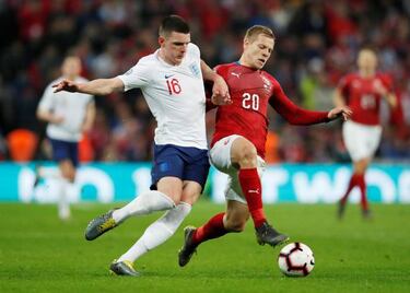 England: Eric Dier injury could open the door to Declan Rice