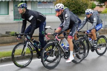 El luxemburgu¨¦s, l¨ªder del Etixx-Quick Step., ya sabe lo que es vestir la maglia rosa y subir al podio del Giro como mejor joven. En la edici¨®n de 2016 lo consigui¨®, y acab¨® sexto en su primera participaci¨®n en la ronda italiana.