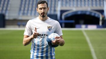 01/02/17 PRESENTACION DEL NUEVO JUGADOR FICHAJE DEL MALAGA JOSE RODRIGUEZ