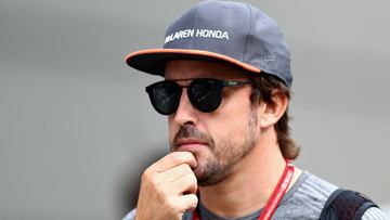 Fernando Alonso durante el pasado gran premio en Singapur.