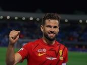 Favorazo de Nacho a Cristiano