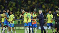 Es uno de los jugadores más carismáticos de Brasil, juega en la Premier y dice esto de la Roja