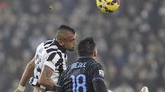 Vidal fue figura pero Juventus se enredó con el Inter de Medel