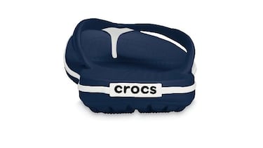 Estas chanclas Crocs unisex suman ms de 57.000 valoraciones en Amazon