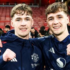 Los gemelos Fletcher son los nuevos diablos rojos